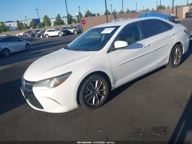 Toyota CAMRY SE 2015 4T1BF1FK7FU102639 Image 2