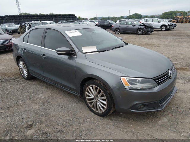 45684496 :رقم المزاد ، 3VWLP7AJ6CM320446 vin ، 2012 Volkswagen Jetta 2.5l Sel مزاد بيع
