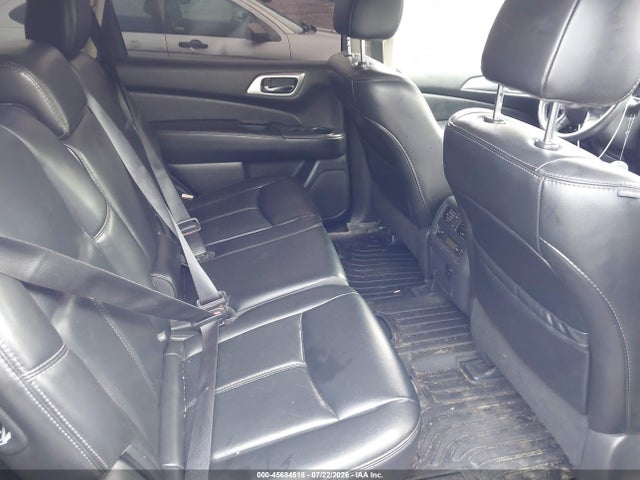 Продажа на аукционе авто 2017 Nissan Pathfinder Sl, vin: 5N1DR2MM3HC635929, номер лота: 45684518