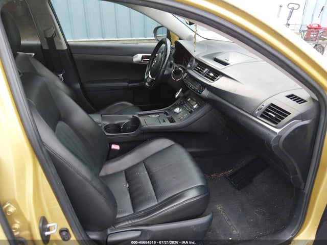 Продажа на аукционе авто 2012 Lexus Ct 200h Premium, vin: JTHKD5BH2C2075836, номер лота: 45684519