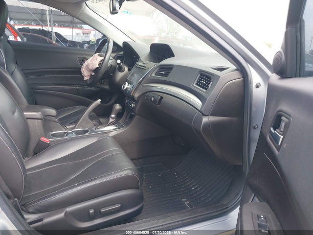 19UDE2F78KA002225 Acura Ilx Premium Package/technology Package