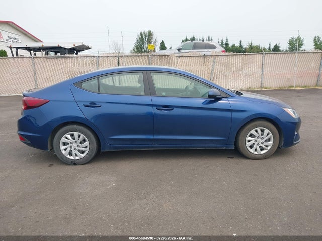 2020 Hyundai Elantra Se მანქანა იყიდება აუქციონზე, vin: 5NPD74LFXLH613691, აუქციონის ნომერი: 45684530