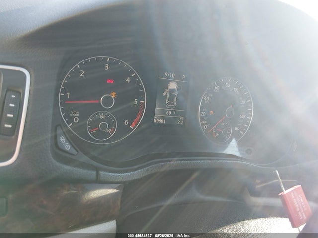 2013 Volkswagen Passat 2.0l Tdi Sel Premium მანქანა იყიდება აუქციონზე, vin: 1VWCN7A33DC084820, აუქციონის ნომერი: 45684537
