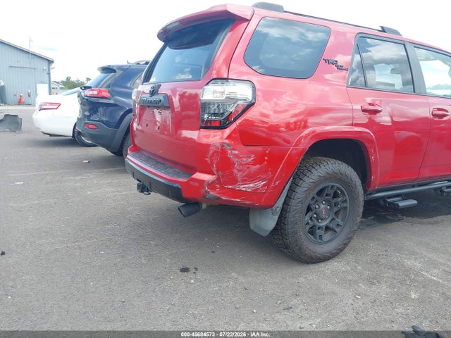 Продажа на аукционе авто 2018 Toyota 4runner Trd Off Road Premium, vin: JTEBU5JR6J5585433, номер лота: 45684573