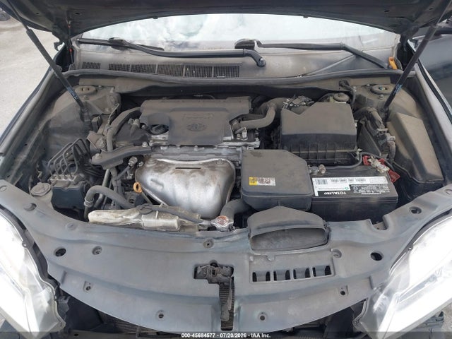 4T1BF1FK8HU378945 Toyota CAMRY SE