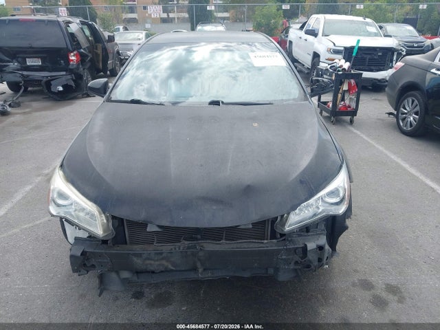 4T1BF1FK8HU378945 Toyota CAMRY SE