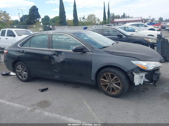 4T1BF1FK8HU378945 Toyota CAMRY SE