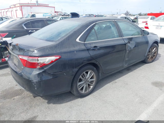 4T1BF1FK8HU378945 Toyota CAMRY SE