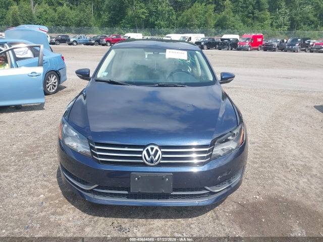 2012 Volkswagen Passat 2.5l Se მანქანა იყიდება აუქციონზე, vin: 1VWBP7A31CC031473, აუქციონის ნომერი: 45684588