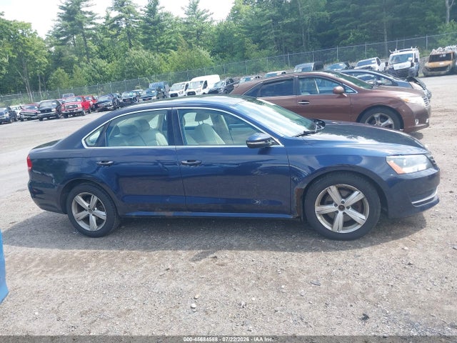 2012 Volkswagen Passat 2.5l Se მანქანა იყიდება აუქციონზე, vin: 1VWBP7A31CC031473, აუქციონის ნომერი: 45684588