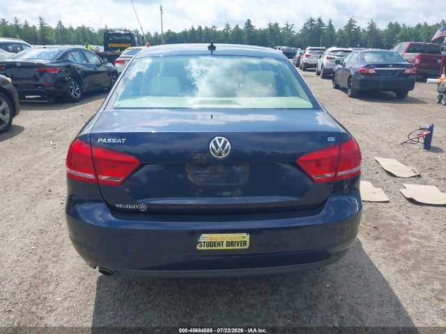 2012 Volkswagen Passat 2.5l Se მანქანა იყიდება აუქციონზე, vin: 1VWBP7A31CC031473, აუქციონის ნომერი: 45684588
