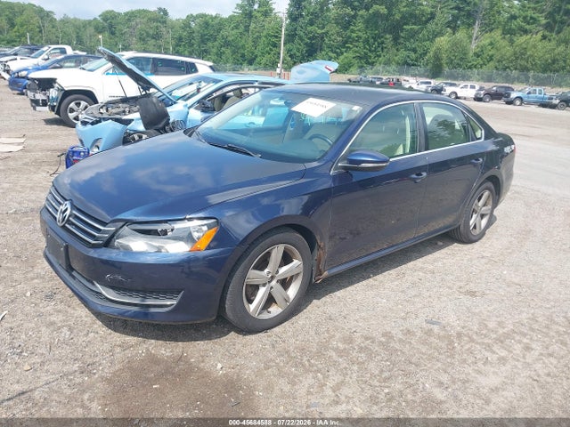 2012 Volkswagen Passat 2.5l Se მანქანა იყიდება აუქციონზე, vin: 1VWBP7A31CC031473, აუქციონის ნომერი: 45684588