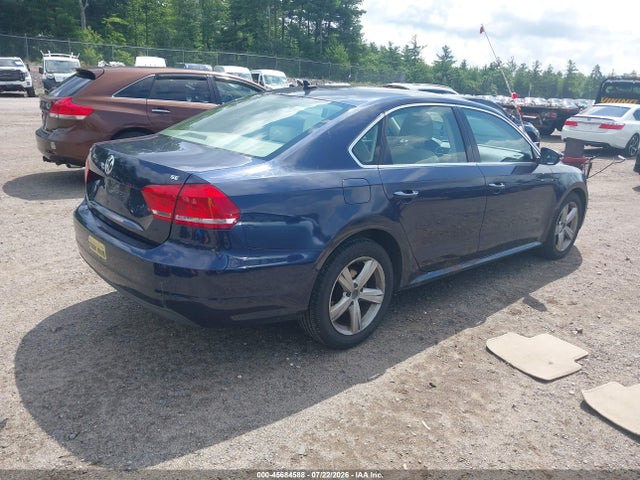 2012 Volkswagen Passat 2.5l Se მანქანა იყიდება აუქციონზე, vin: 1VWBP7A31CC031473, აუქციონის ნომერი: 45684588