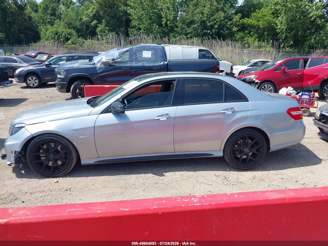 2013 Mercedes-benz E 550 4matic მანქანა იყიდება აუქციონზე, vin: WDDHF9BB6DA720350, აუქციონის ნომერი: 45684593
