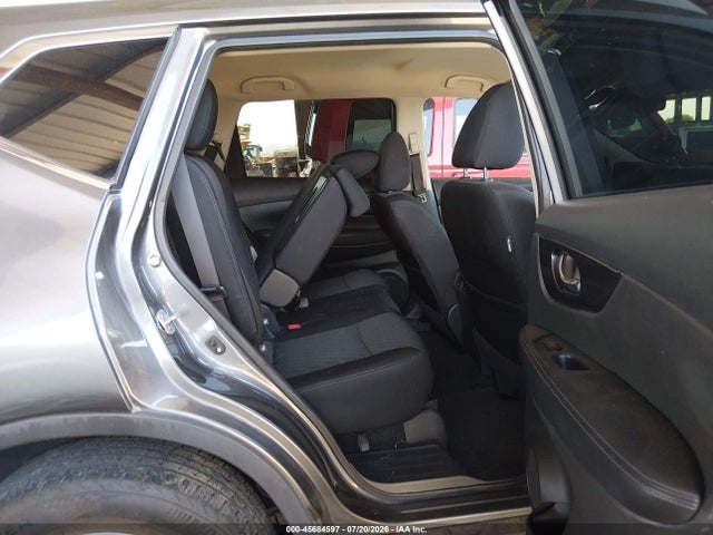 Nissan ROGUE SV 2017 5N1AT2MMXHC743369 Image 8