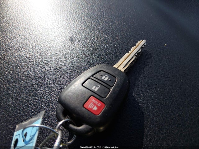 2015 Toyota Rav4 Xle მანქანა იყიდება აუქციონზე, vin: JTMWFREV3FD048420, აუქციონის ნომერი: 45684625