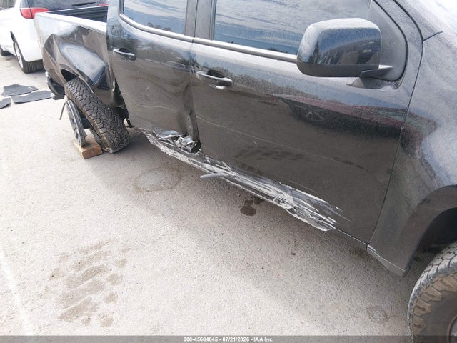 1GCGTDEN1H1225826 Chevrolet Colorado 4wd Z71