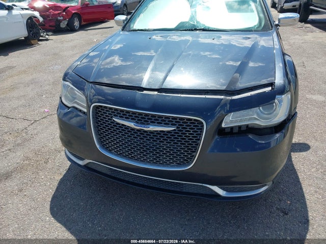 Chrysler 300 Touring 2018 2C3CCAAG1JH327188 Image 6