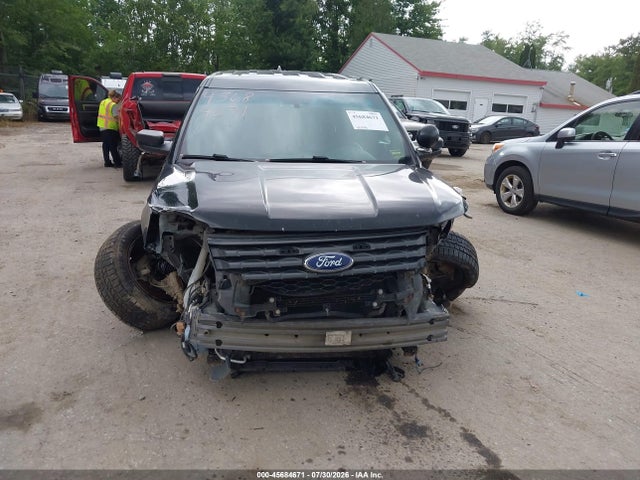 Продаж на аукціоні авто 2016 Ford Utility Police Interceptor, vin: 1FM5K8AR2GGB44951, номер лоту: 45684671