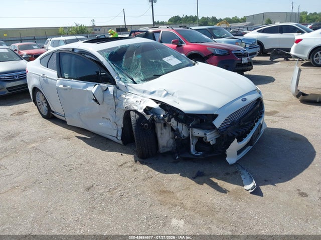 Продаж на аукціоні авто 2016 Ford Fusion Hybrid Se, vin: 3FA6P0LU3GR405094, номер лоту: 45684677