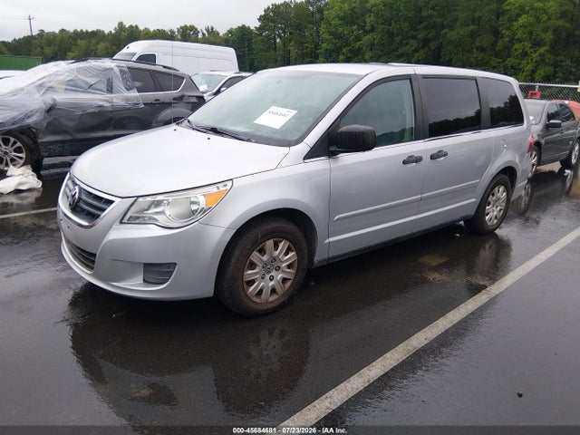 2012 Volkswagen Routan S მანქანა იყიდება აუქციონზე, vin: 2C4RVAAG9CR120397, აუქციონის ნომერი: 45684681