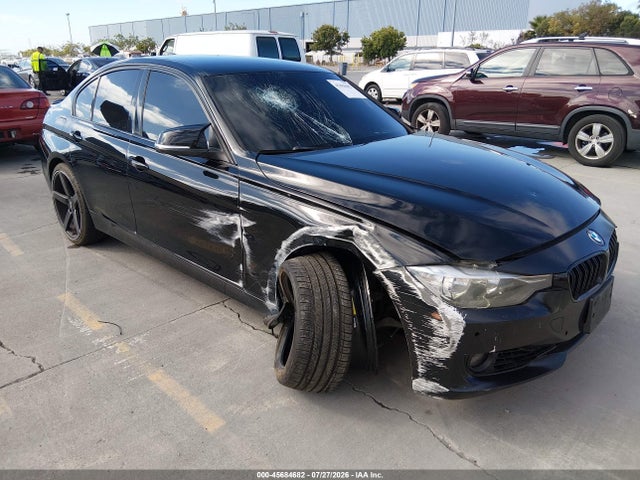 BMW 3 Series 330i 2017 WBA8B9G53HNU49574 Image 1