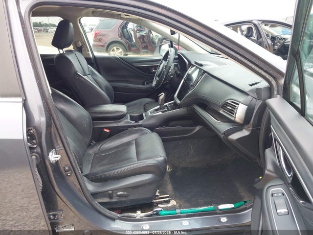 45684693 :رقم المزاد ، 4S4BTANC0N3127468 vin ، 2022 Subaru Outback Limited مزاد بيع