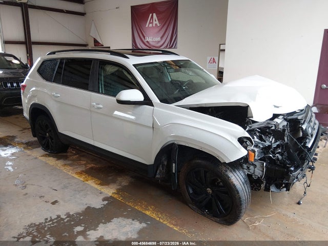 2022 Volkswagen Atlas 3.6l V6 Se W/technology მანქანა იყიდება აუქციონზე, vin: 1V2KR2CAXNC555430, აუქციონის ნომერი: 45684698