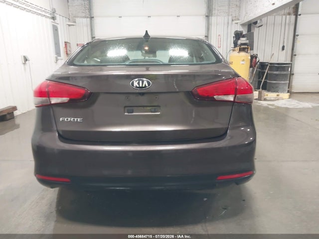 KIA FORTE LX 2017 3KPFL4A76HE088947 Image 16