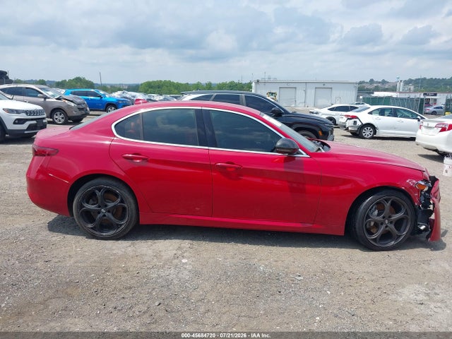 ZARFAEEN0H7556312 Alfa Romeo Giulia Ti Awd