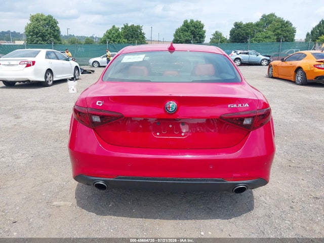 ZARFAEEN0H7556312 Alfa Romeo Giulia Ti Awd