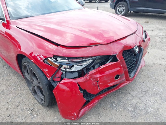 ZARFAEEN0H7556312 Alfa Romeo Giulia Ti Awd