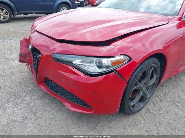 ZARFAEEN0H7556312 Alfa Romeo Giulia Ti Awd