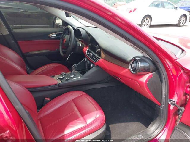 ZARFAEEN0H7556312 Alfa Romeo Giulia Ti Awd