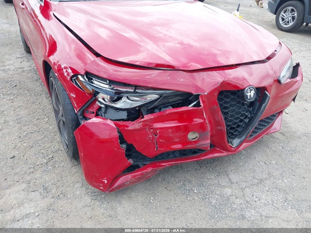 ZARFAEEN0H7556312 Alfa Romeo Giulia Ti Awd