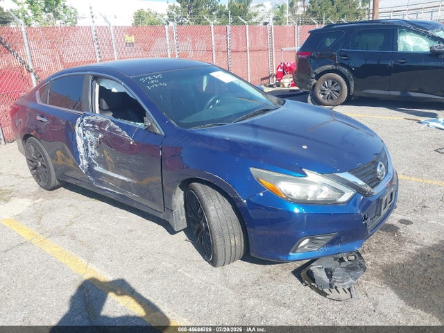 2018 1N4AL3AP3JC109325 main image