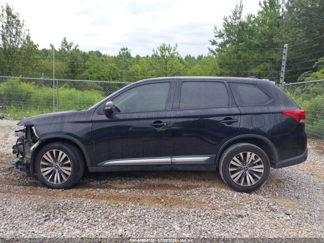 45684738 :رقم المزاد ، JA4AD3A38KZ006477 vin ، 2019 Mitsubishi Outlander Se مزاد بيع