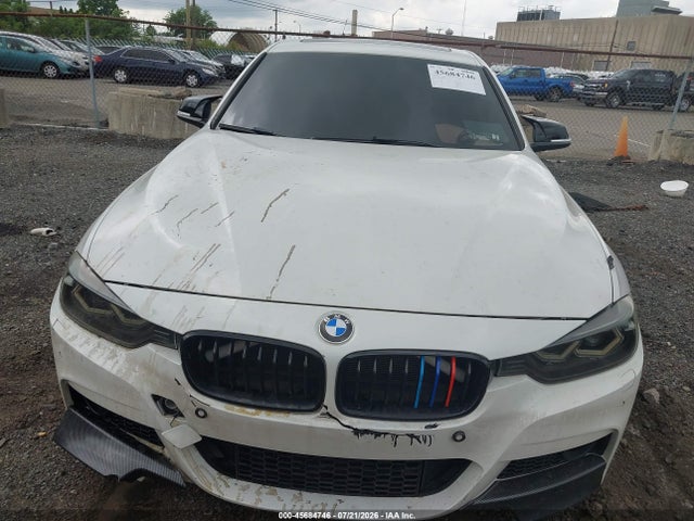 45684746 :رقم المزاد ، WBA8D9C30HA005428 vin ، 2017 Bmw 330i Xdrive مزاد بيع