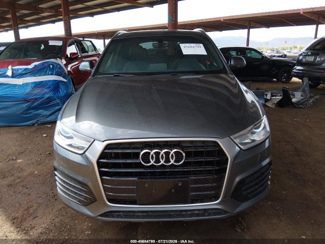 WA1BCCFSXJR021102 Audi Q3 2.0t Premium/2.0t Sport Premium