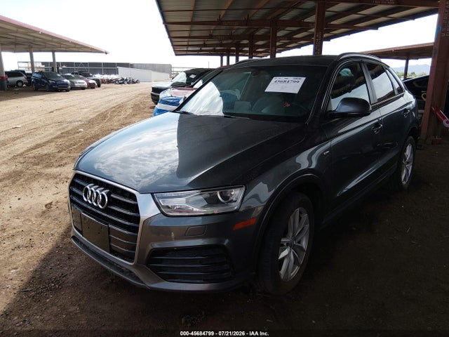 WA1BCCFSXJR021102 Audi Q3 2.0t Premium/2.0t Sport Premium
