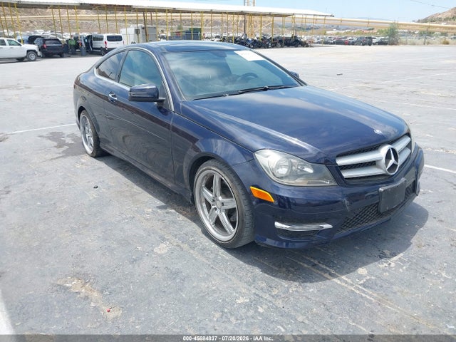 Продаж на аукціоні авто 2012 Mercedes-benz C 250, vin: WDDGJ4HB1CF873546, номер лоту: 45684837