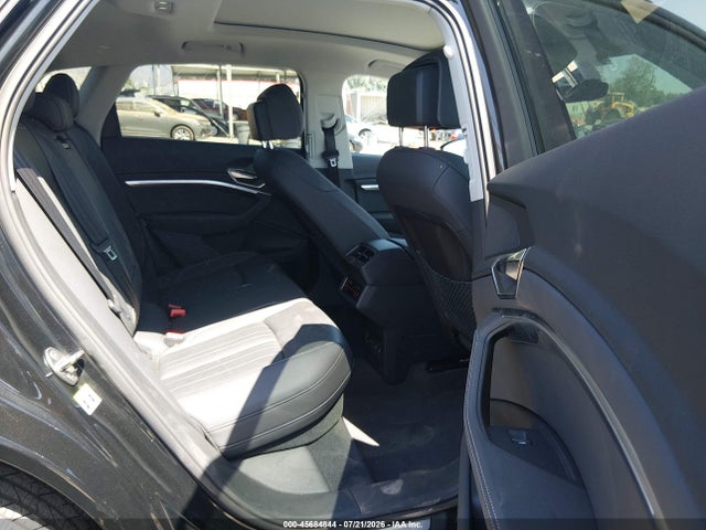 Audi Q8 E-tron Premium Quattro 2024 WA14AAGE6RB036650 Image 8