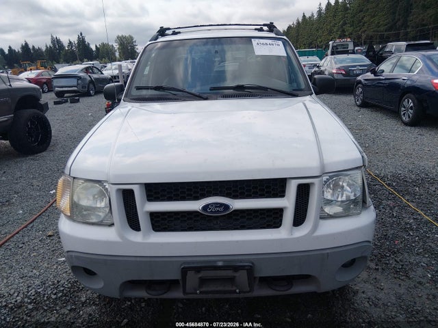 45684870 :رقم المزاد ، 1FMZU77E52UD52438 vin ، 2002 Ford Explorer Sport Trac مزاد بيع
