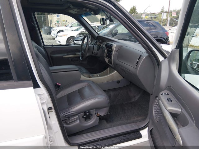 45684870 :رقم المزاد ، 1FMZU77E52UD52438 vin ، 2002 Ford Explorer Sport Trac مزاد بيع