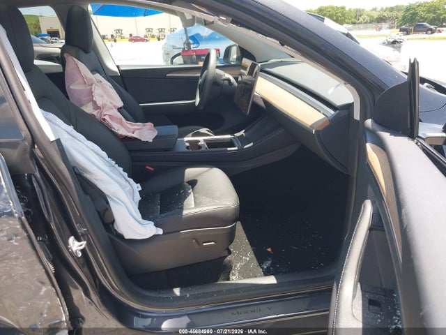 45684900 :رقم المزاد ، 7SAYGDEE2RA255659 vin ، 2024 Tesla Model Y Long Range Dual Motor All-wheel Drive مزاد بيع
