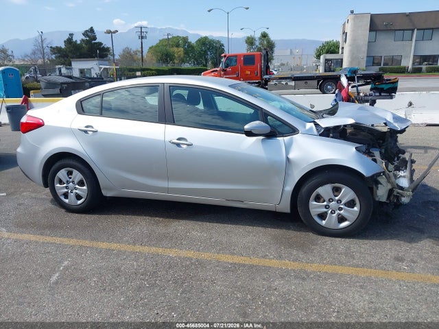 KIA FORTE LX 2014 KNAFK4A60E5214380 Image 16