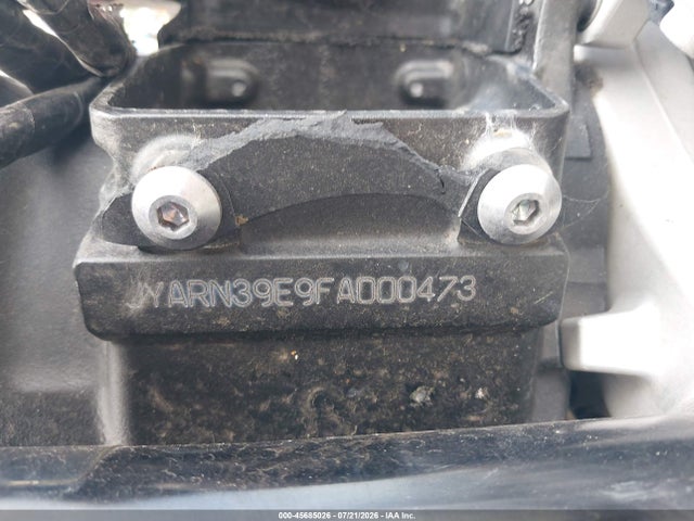 Yamaha YZFR1 2015 JYARN39E9FA000473 Image 10