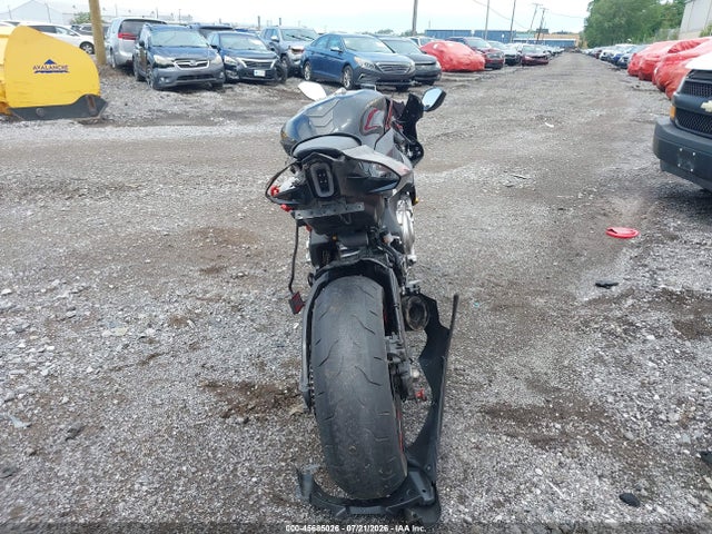 Yamaha YZFR1 2015 JYARN39E9FA000473 Image 6