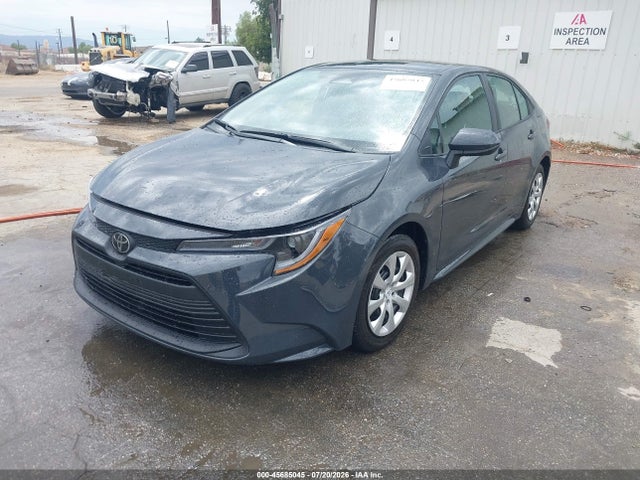 Toyota COROLLA LE 2025 5YFB4MDE0SP333382 Image 2