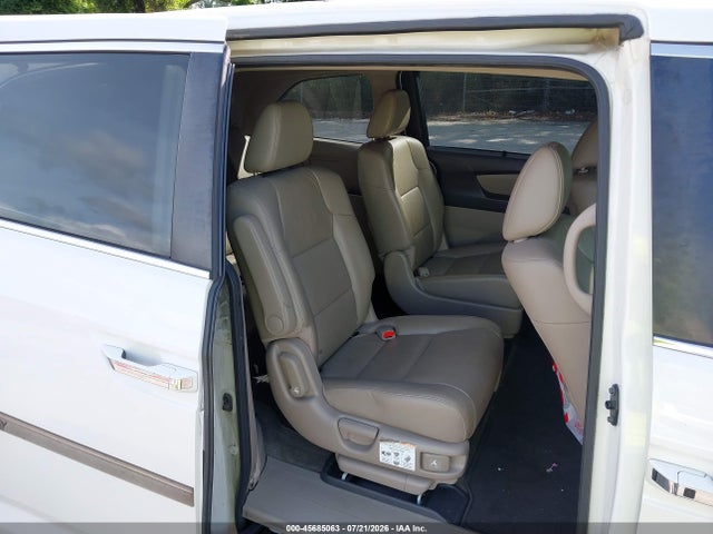 Продажа на аукционе авто 2017 Honda Odyssey Ex-l, vin: 5FNRL5H62HB015360, номер лота: 45685063